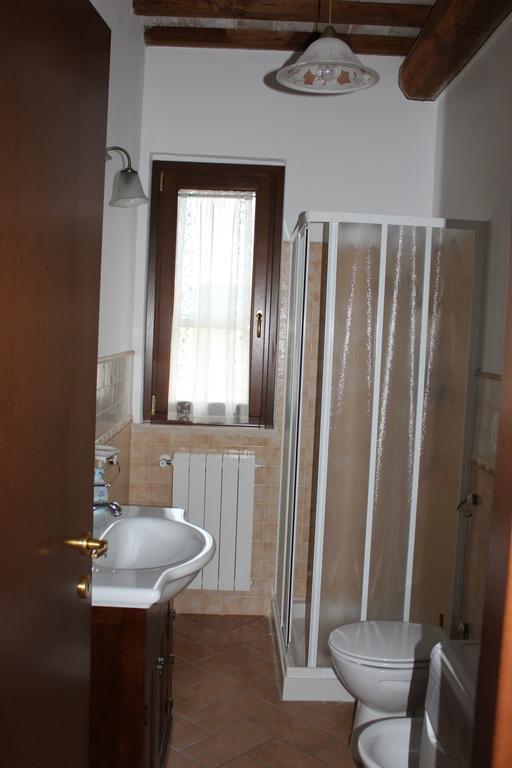 Agriturismo Colle D' Oro Pescia Romana Pokoj fotografie