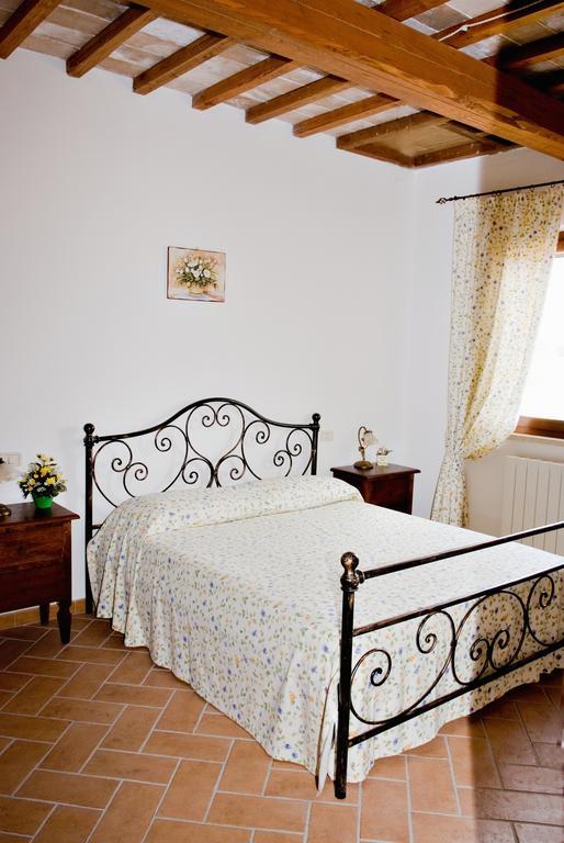 Agriturismo Colle D' Oro Pescia Romana Pokoj fotografie